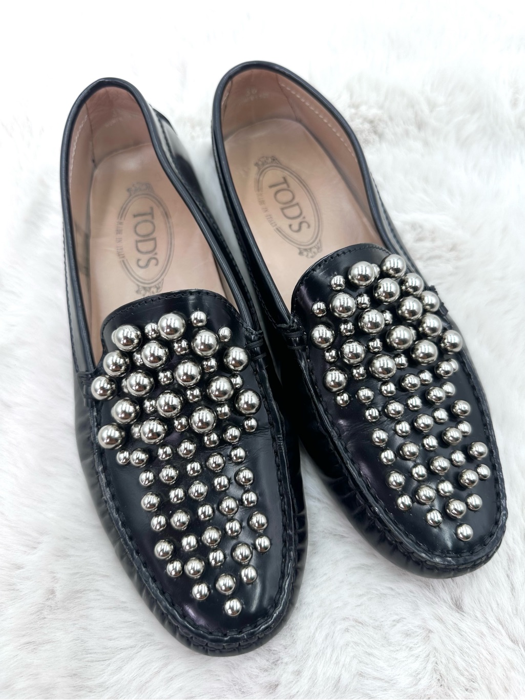 Todâs Gommino Embellished Studded Loafers Black Patent Leather Size 38 / Us 8